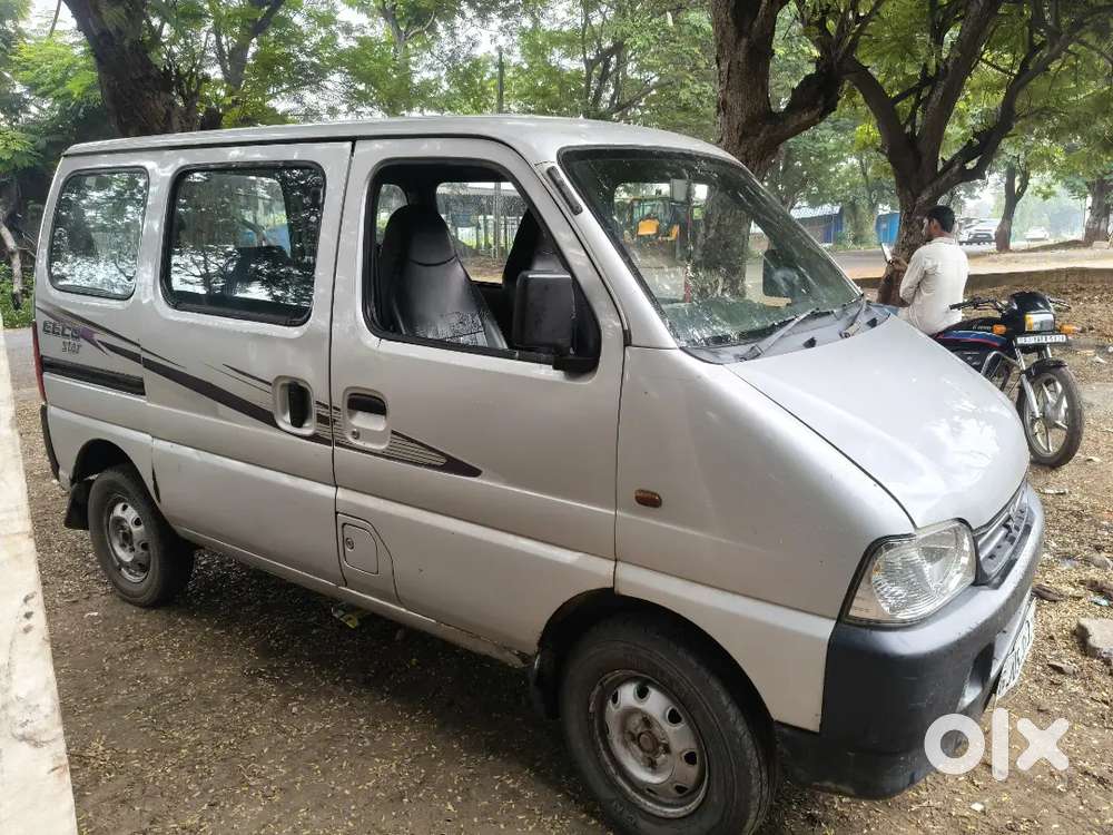 2nd Owner 2017 Maruti Eeco 5 Str Ac Cng