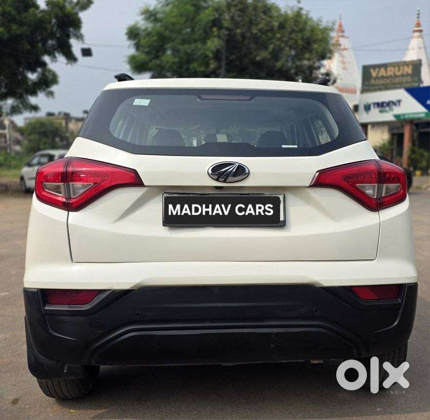 Mahindra Xuv300 W6, 2022, Petrol