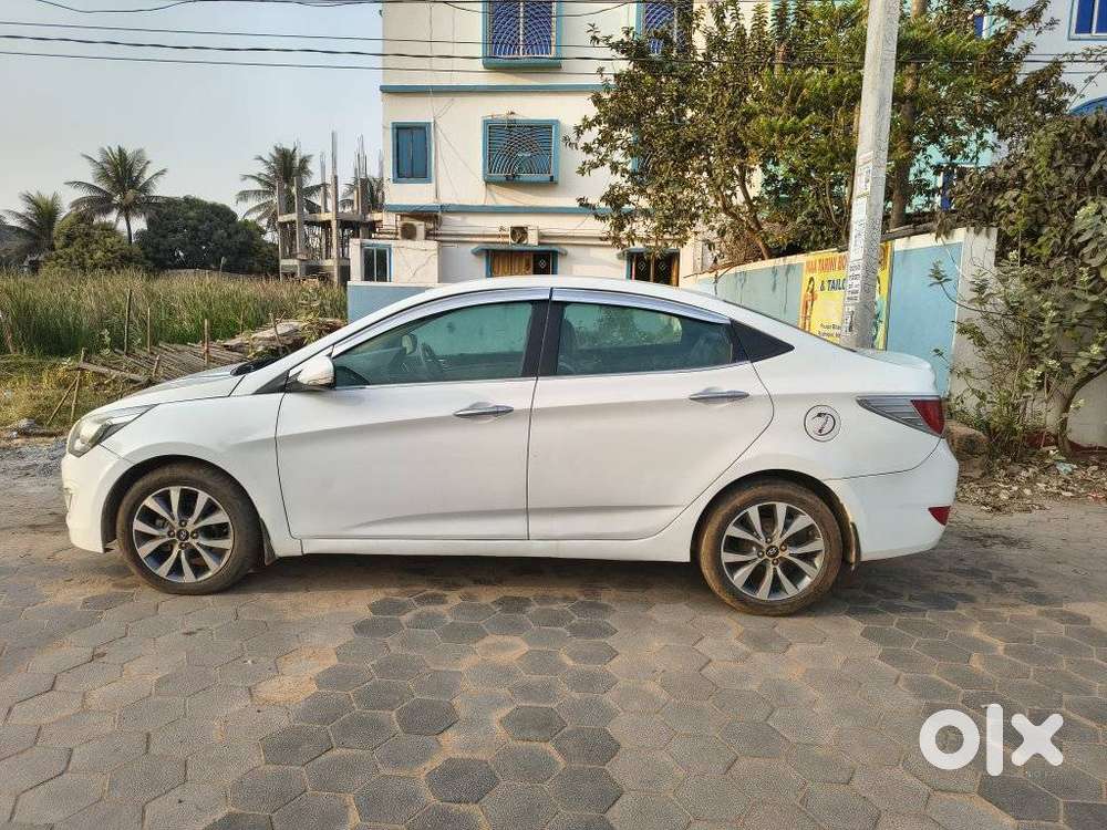 Hyundai Verna [2015-2017] Fluidic 4s 1.6 Crdi Sx (o), 2015, Diesel