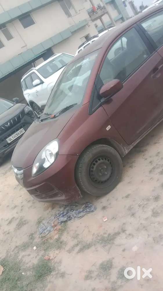 Honda Amaze 2015 Diesel Well Maintained