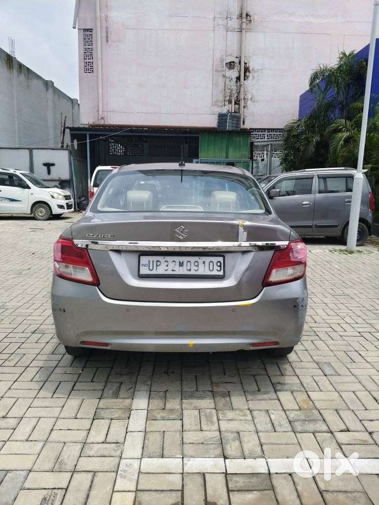 Maruti Suzuki Dzire 1.2 Vxi, 2022, Petrol