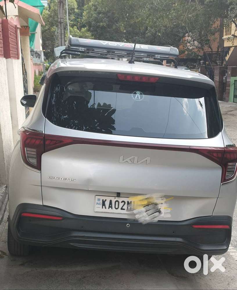 Kia Carens Prestige 2023