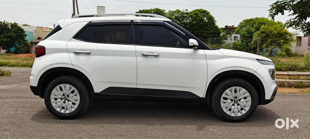 Hyundai Venue Sx Turbo, 2022, Petrol
