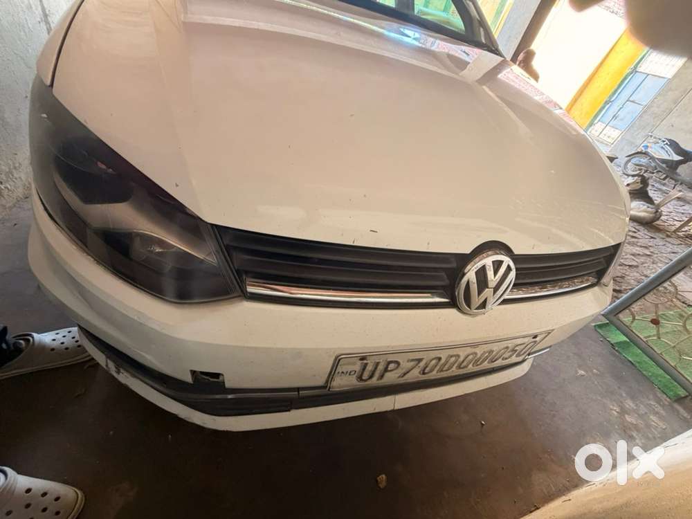 Volkswagen Ameo Petrol 2016