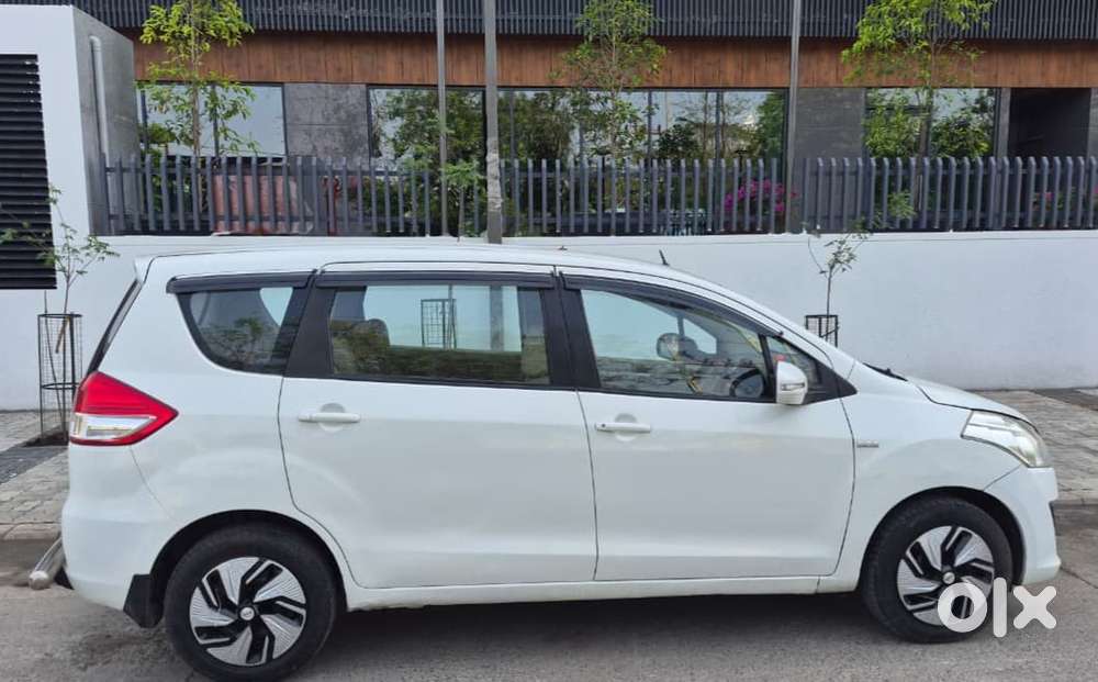 Maruti Suzuki Ertiga 2012-2015 Vdi, 2012, Diesel