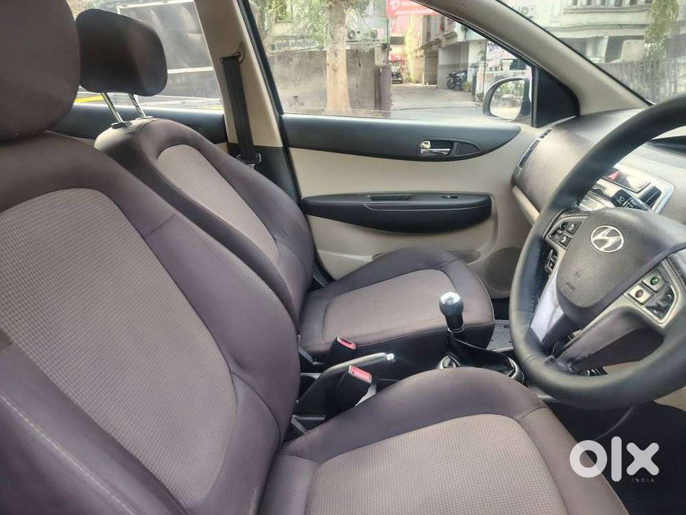 Hyundai I20 Sportz 1.2 Mt, 2014, Petrol