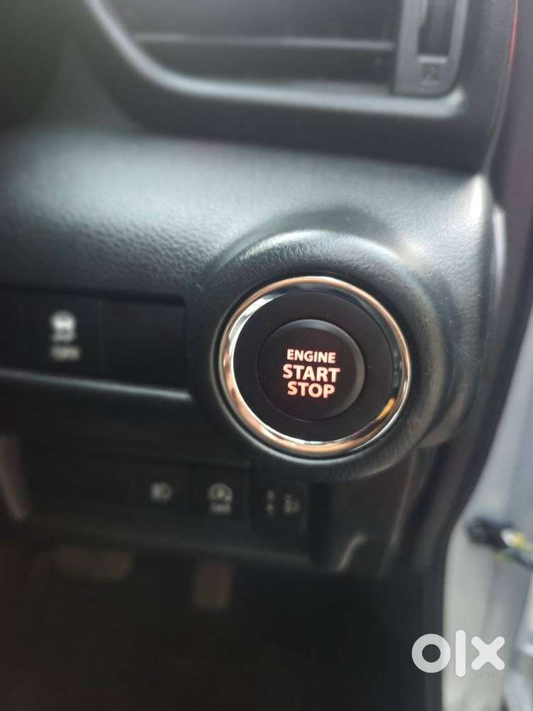 Maruti Suzuki Swift Amt Vvt Zxi, 2025, Petrol