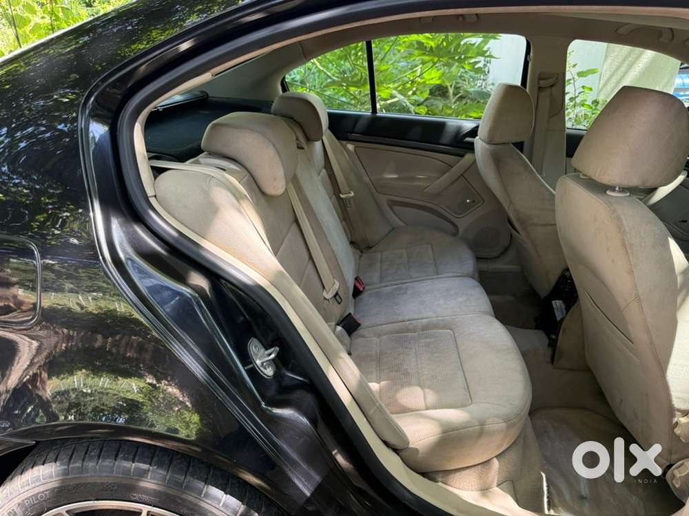 Skoda Laura 2.0 Ambition 2011