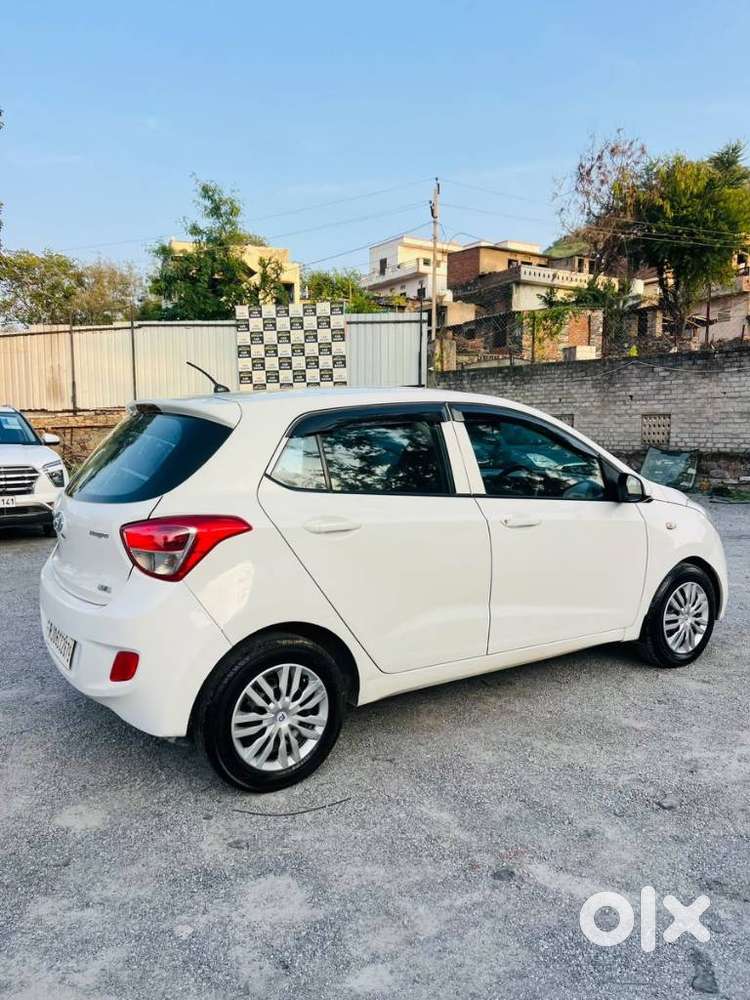 Hyundai Grand I10 Magna, 2015, Petrol