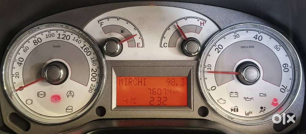 Fiat Linea Emotion 1.4 L T-jet Petrol, 2014, Petrol