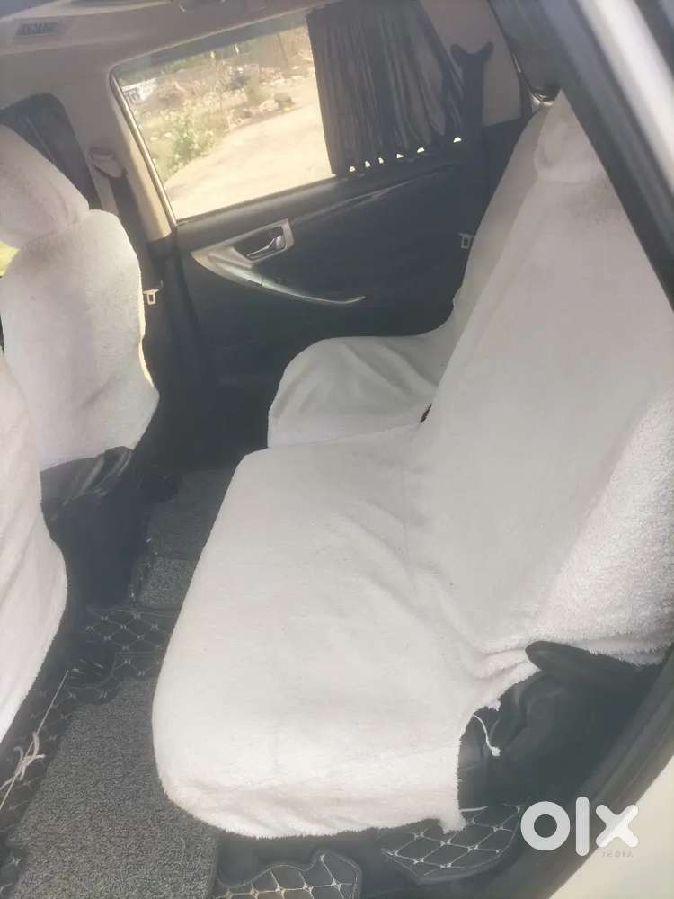 Toyota Innova Crysta 2.4v Best Condition Crysta 149000