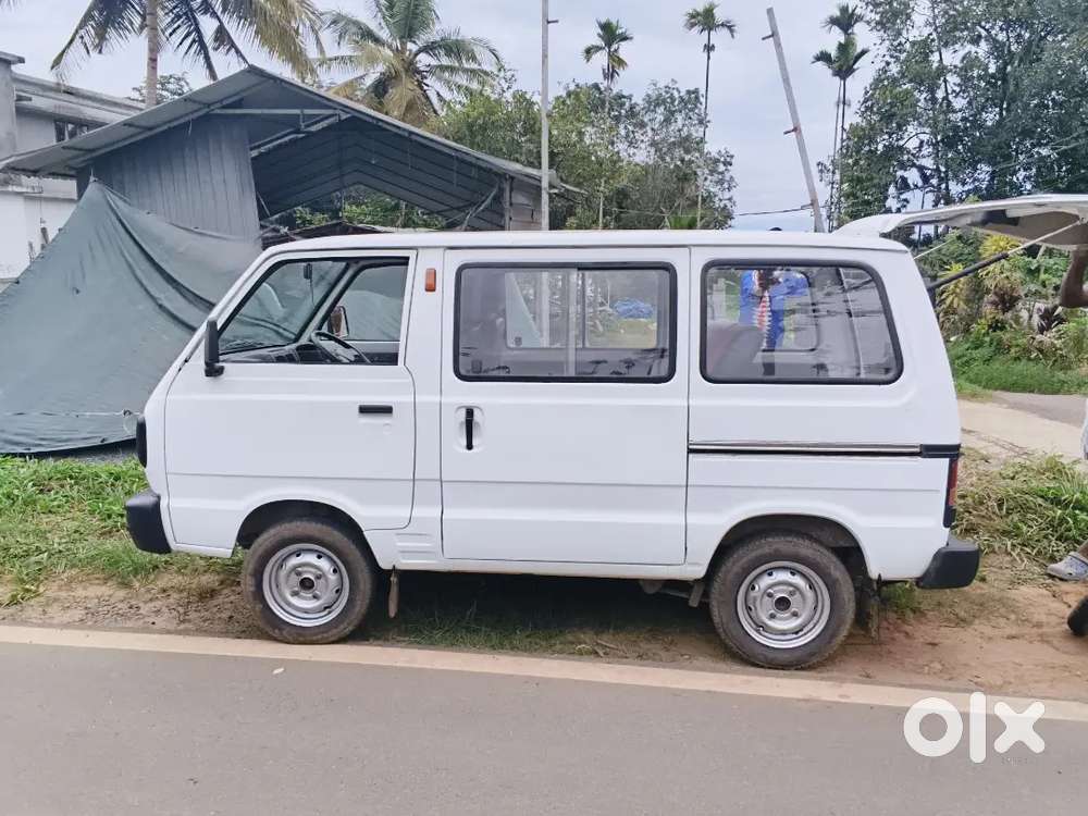 Maruti Suzuki Omni 2010