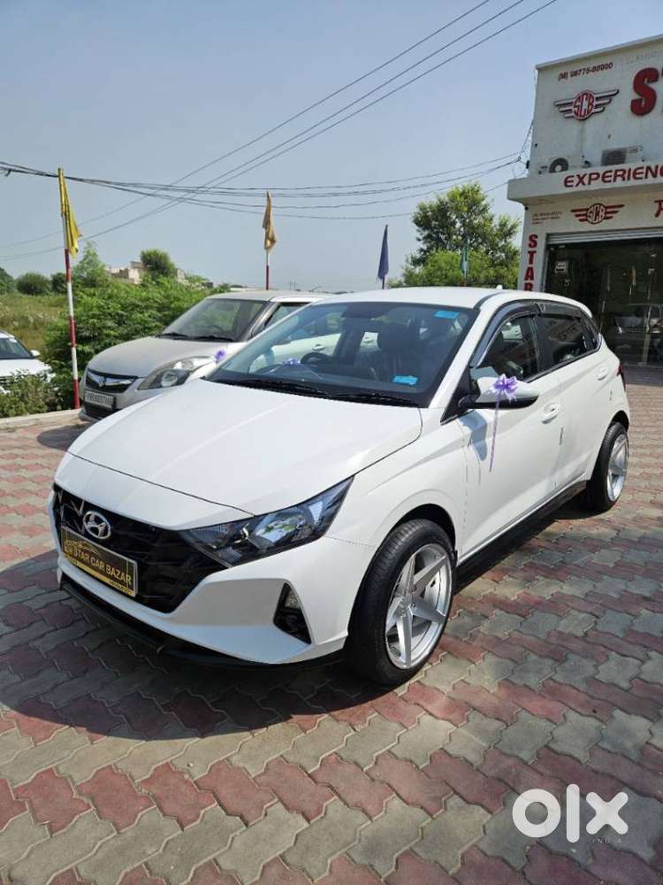 Hyundai I20 Sportz 1.2 Bs-iv, 2022, Petrol