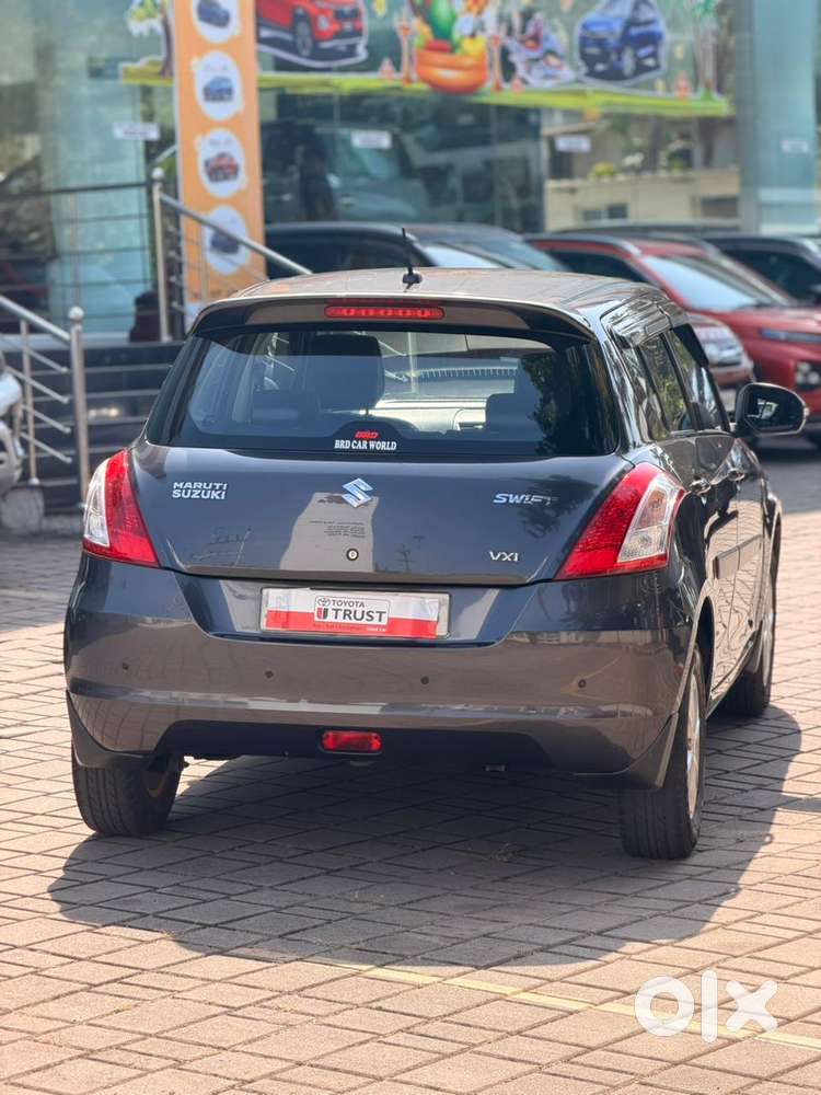 Maruti Suzuki Swift 1.2 Vxi (o), 2017, Petrol