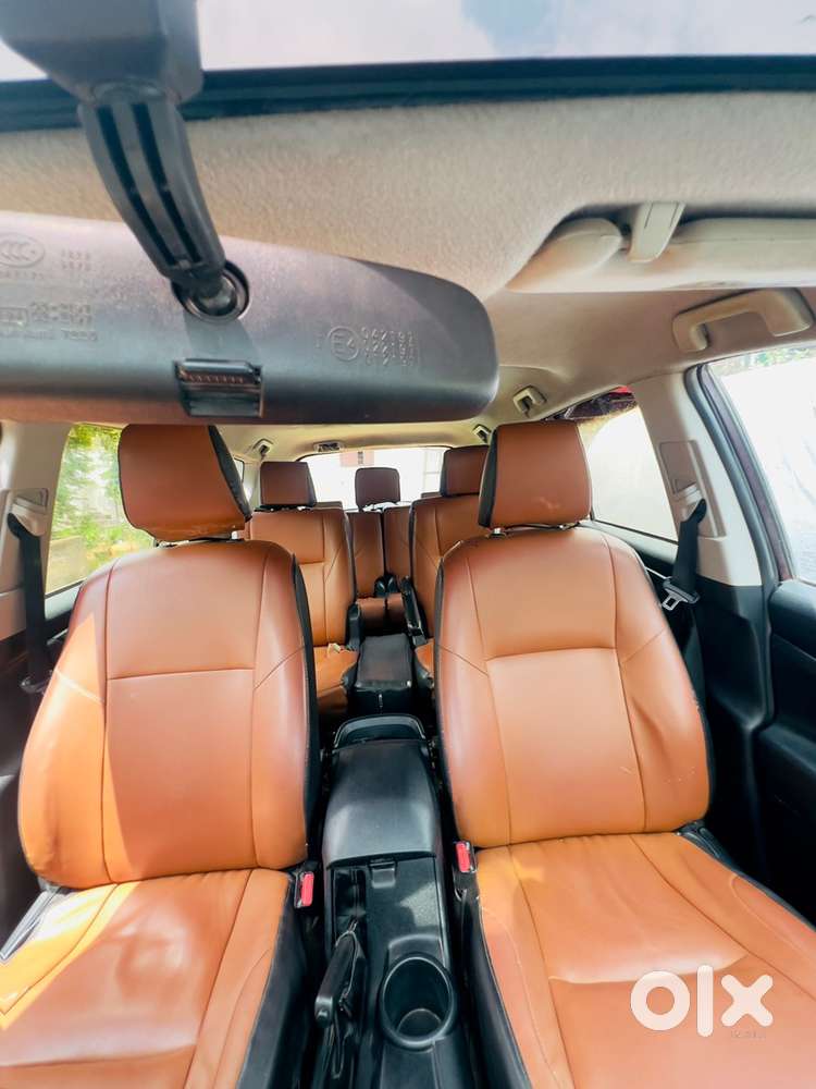 Toyota Innova Crysta 2018