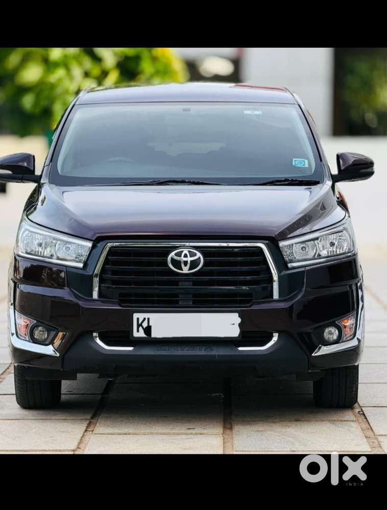 Toyota Innova Crysta 2.8 Gx At, 2022, Diesel