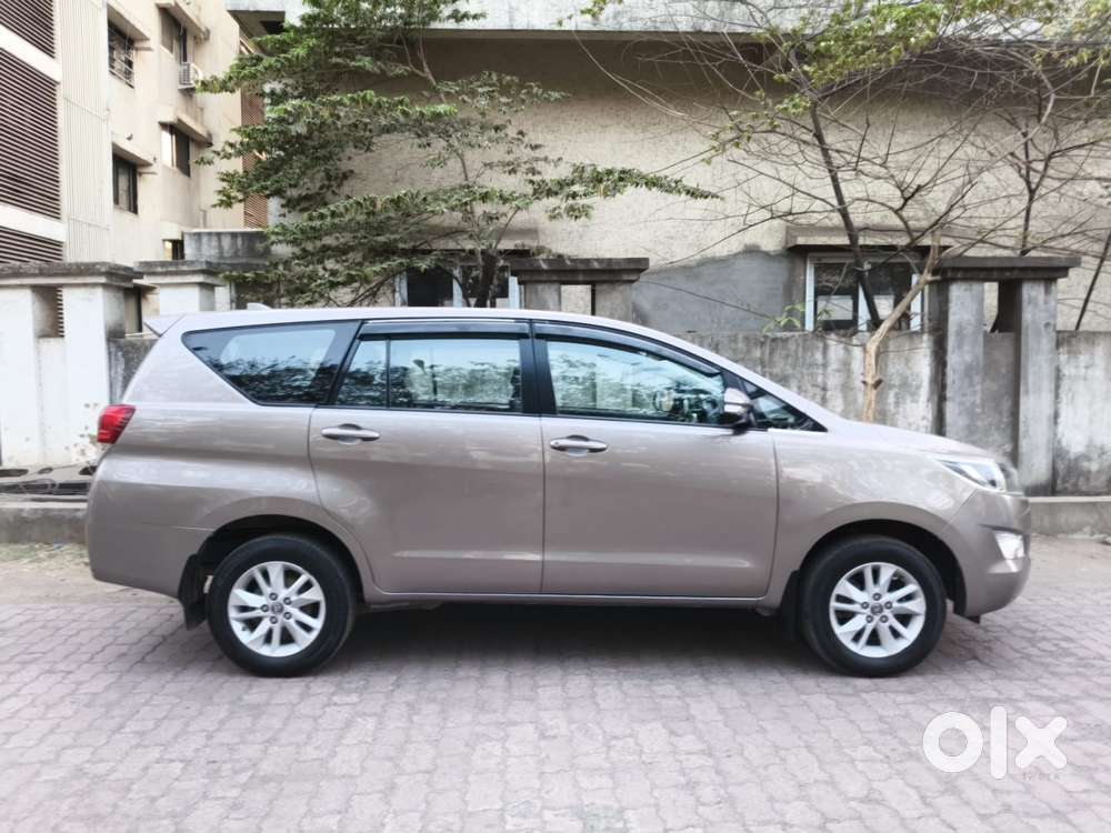 Toyota Innova Crysta 2.4 G Mt, 2017, Diesel