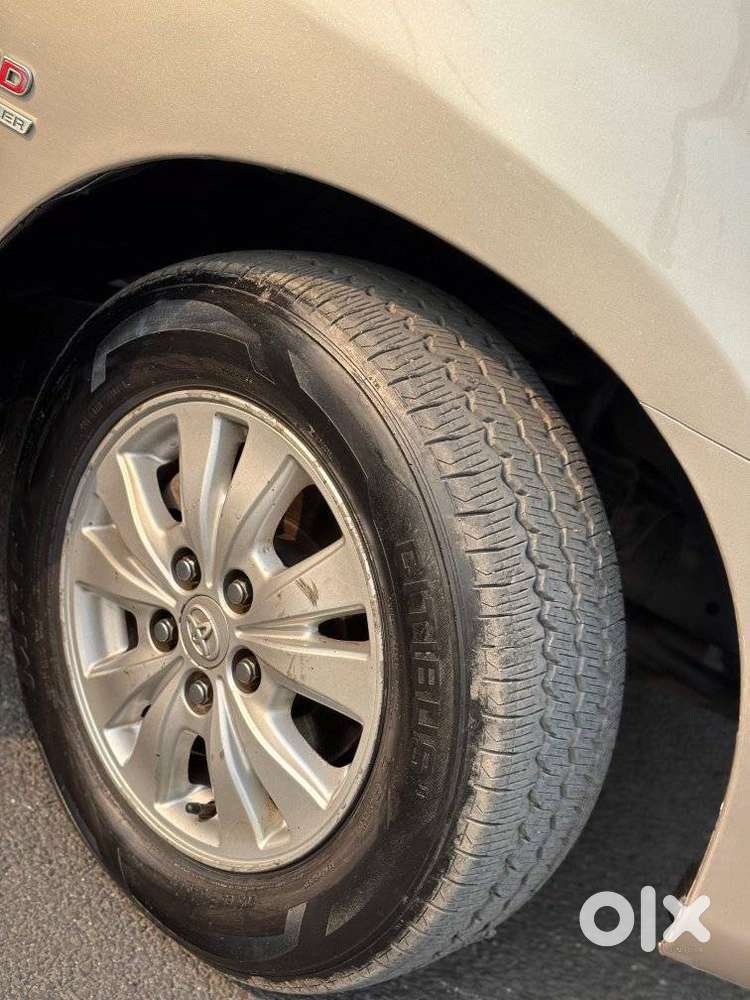 Toyota Innova 2.5 V 7 Str, 2012, Diesel