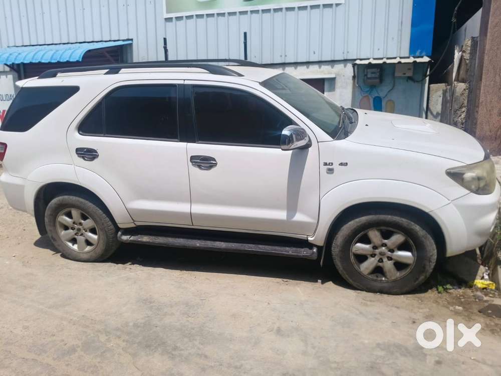 Toyota Fortuner 2011 Diesel Well Maintained