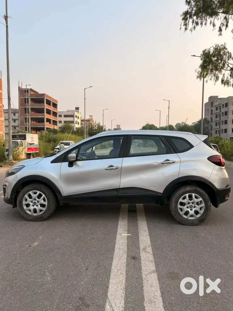 Renault Captur, 2019, Petrol