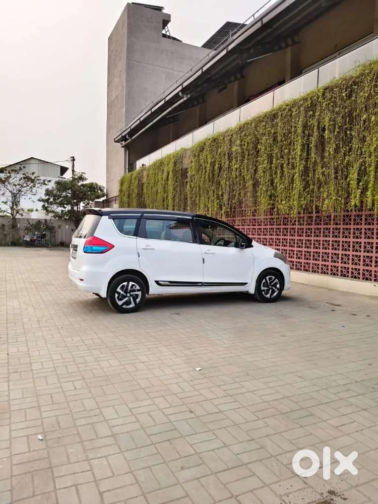 Maruti Ertiga Vdi Cng/petrol