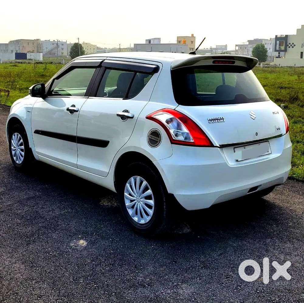 Maruti Suzuki Swift Vxi Optional Variant 2017registered Single Owner