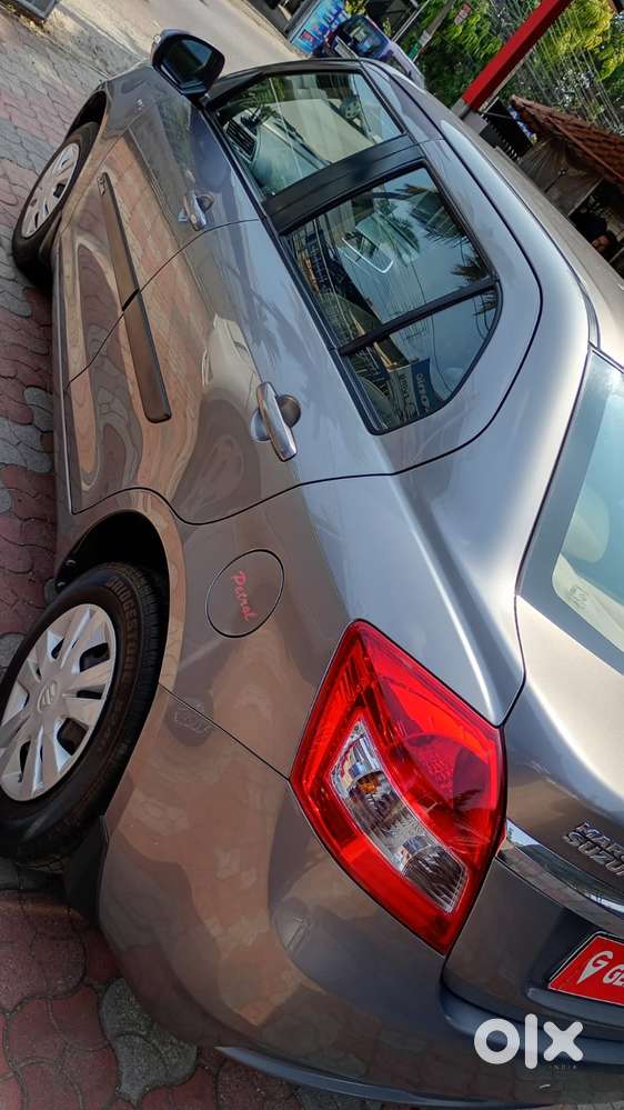 Maruti Suzuki Dzire 1.2 Vxi, 2014, Petrol