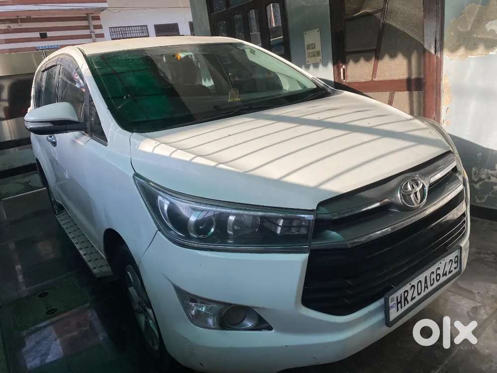 Toyota Innova Hycross 2016