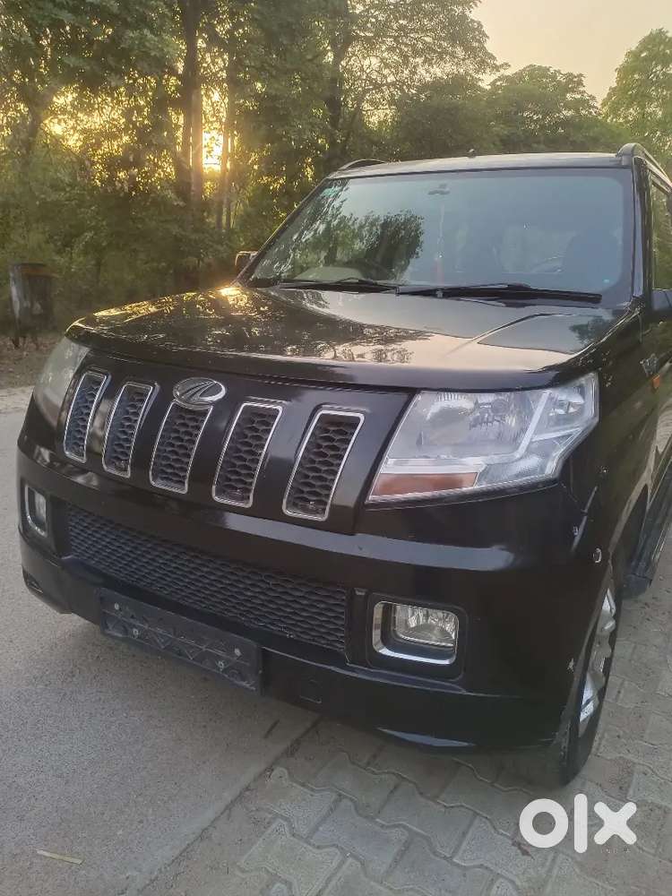Mahindra Tuv 300 2017 Diesel Well Maintained
