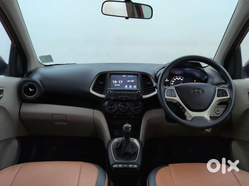 Hyundai Santro Asta, 2022, Petrol