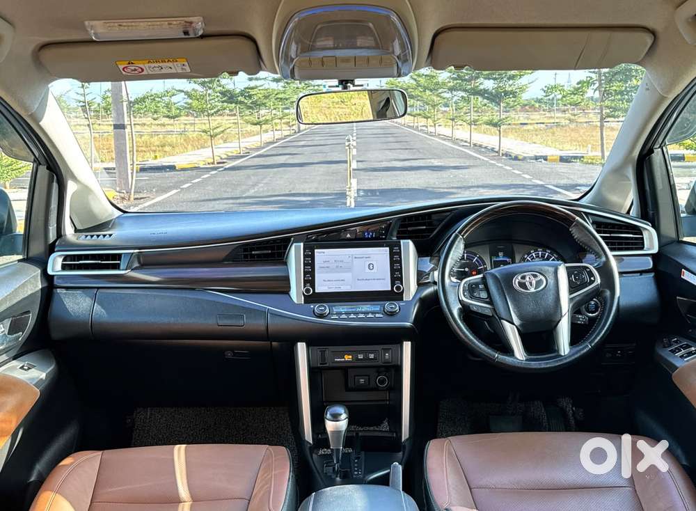 Toyota Innova Crysta [ ] 2.4 Zx At 7 Str, 2022, Diesel