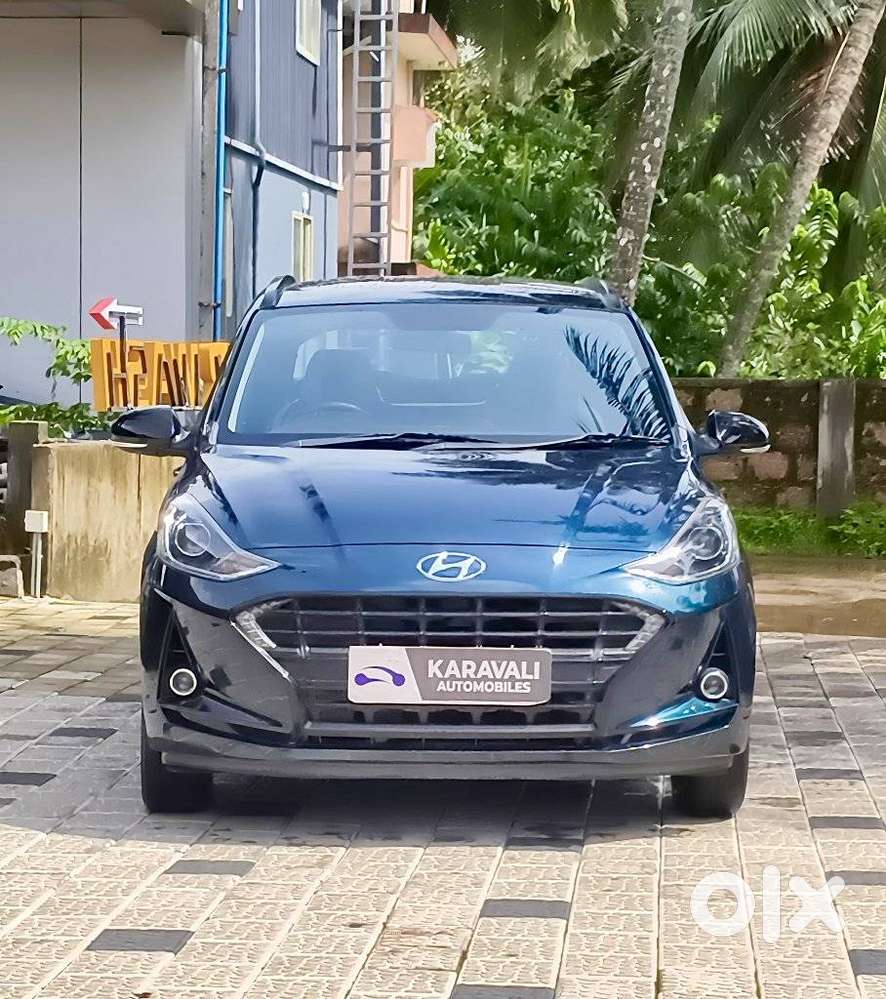 Hyundai Grand I10 Nios Sportz Dual Tone, 2021, Petrol