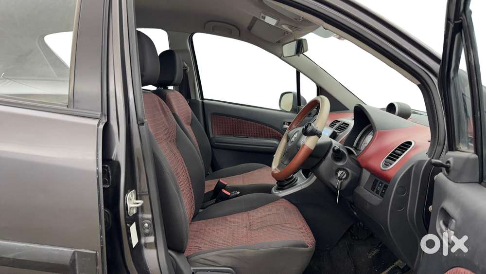 Maruti Suzuki Ritz Vxi, 2014, Petrol