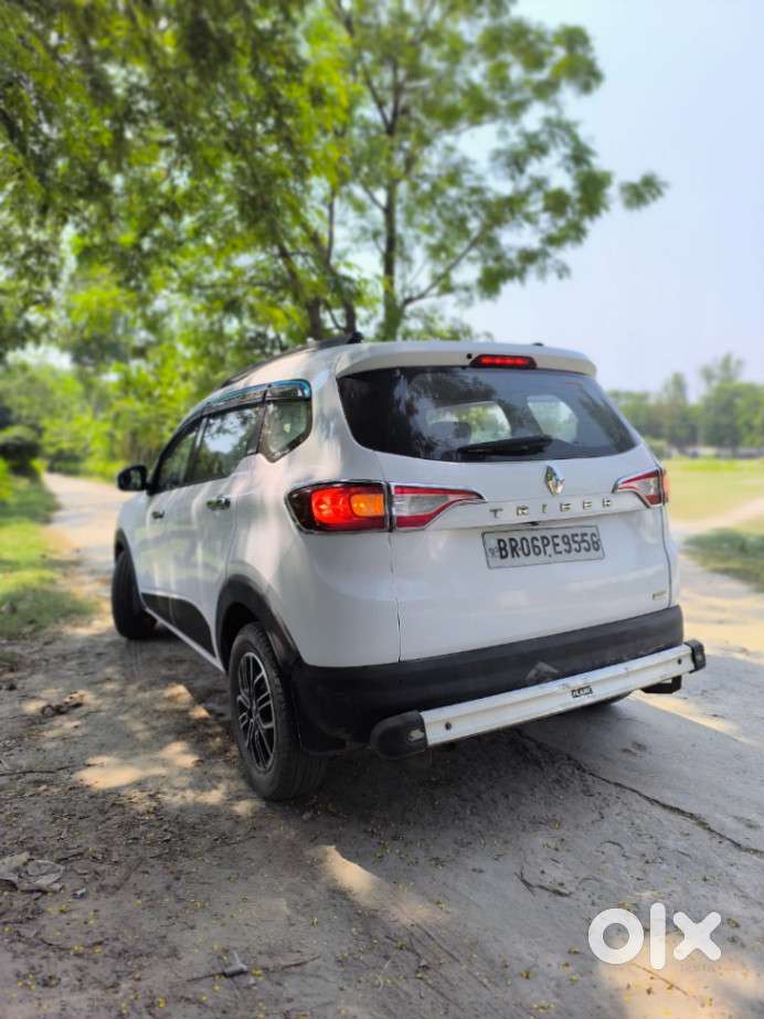 Renault Triber Rxz, 2020, Petrol