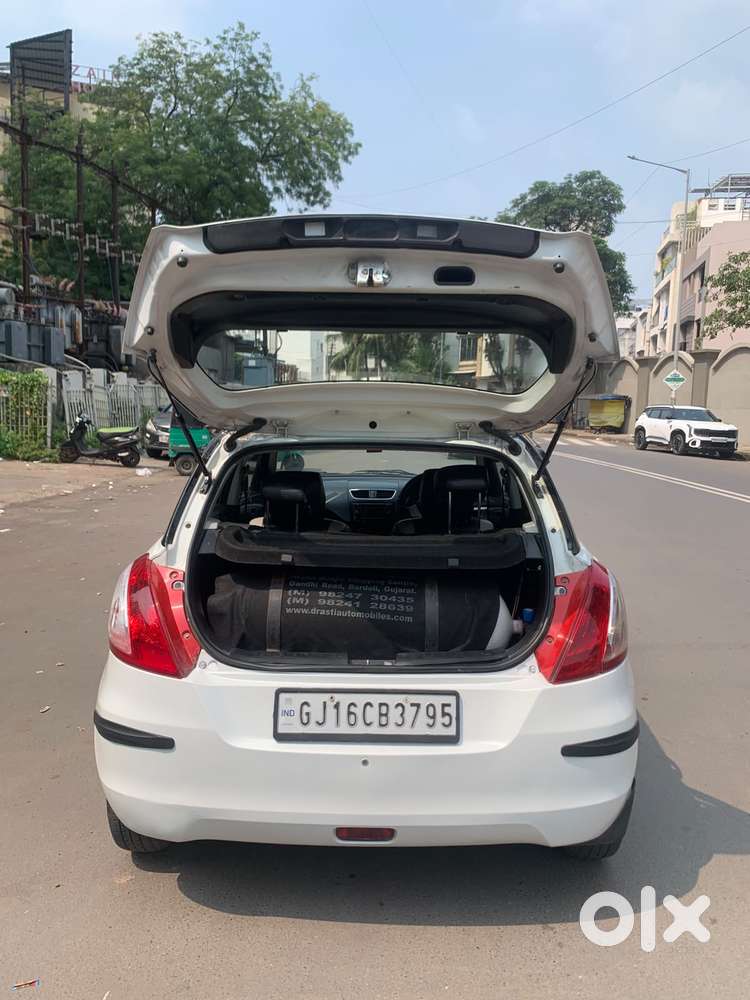 Maruti Suzuki Swift 1.2 Vxi (o), 2017, Cng & Hybrids