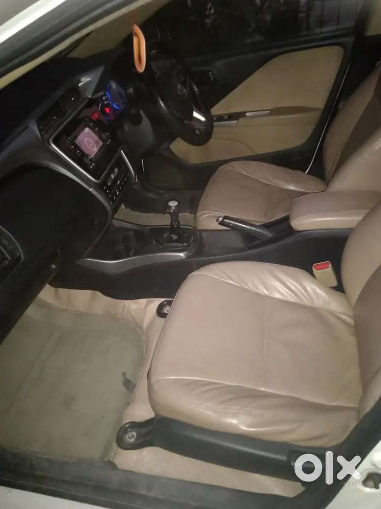 Honda City Zx 2015 Diesel Well Maintained Cruese Control.