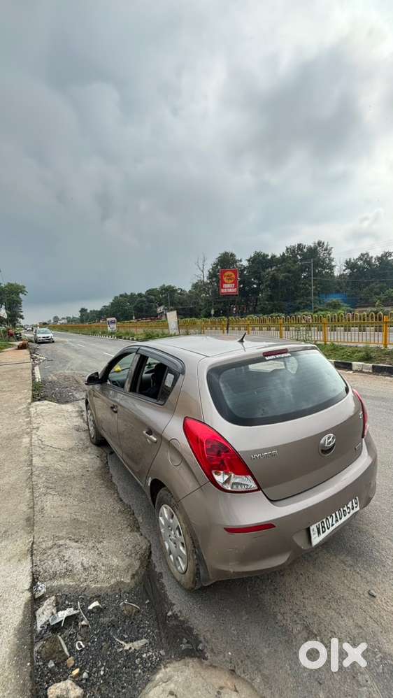 Hyundai I20 Petrol Manual 2013