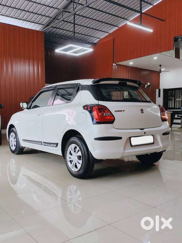 Maruti Suzuki Swift Vxi Ags, 2023, Petrol