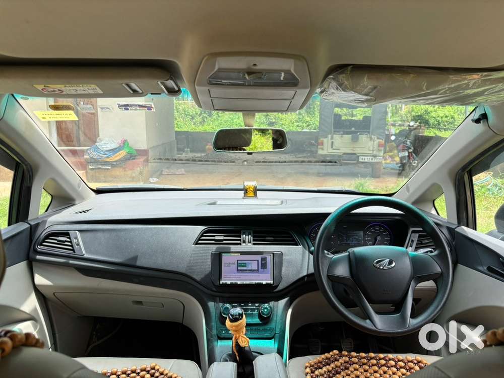 Mahindra Marazzo Diesel 2019