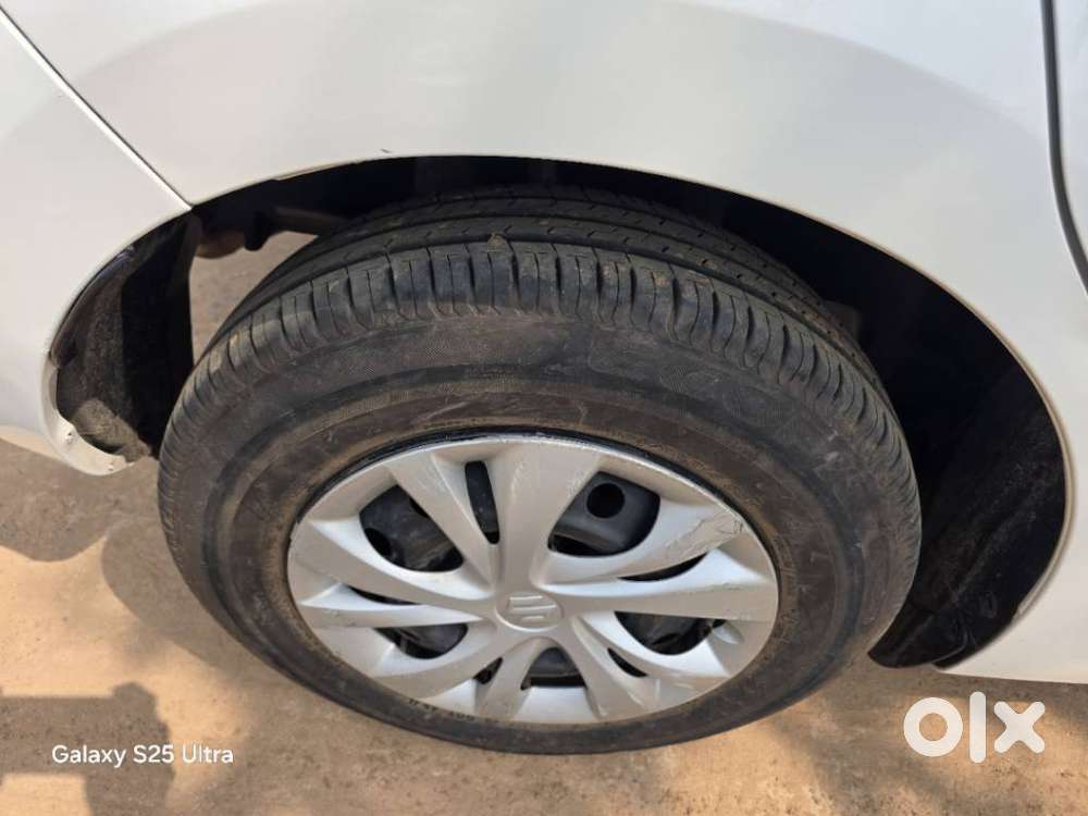 Maruti Suzuki Swift 1.2 Vxi (o), 2023, Petrol