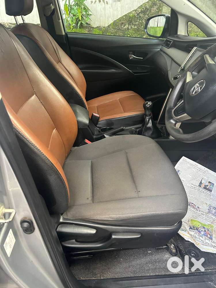 Toyota Innova Crysta [2020-ongoing] 2.7 Gx Mt 7 Str, 2023, Diesel