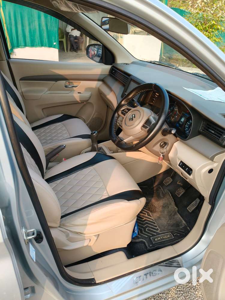 Maruti Suzuki Ertiga 2022-2023  Vxi, 2023, Petrol