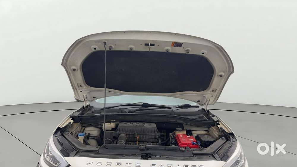Mg Astor 1.5 Savvy Cvt S Red, 2024, Petrol
