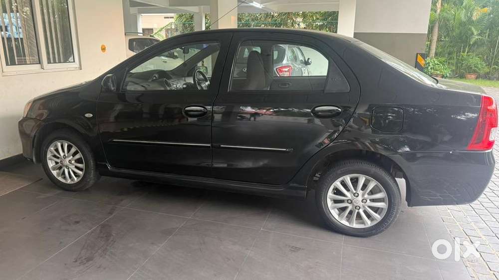 Toyota Etios 2011 Petrol Well Maintained