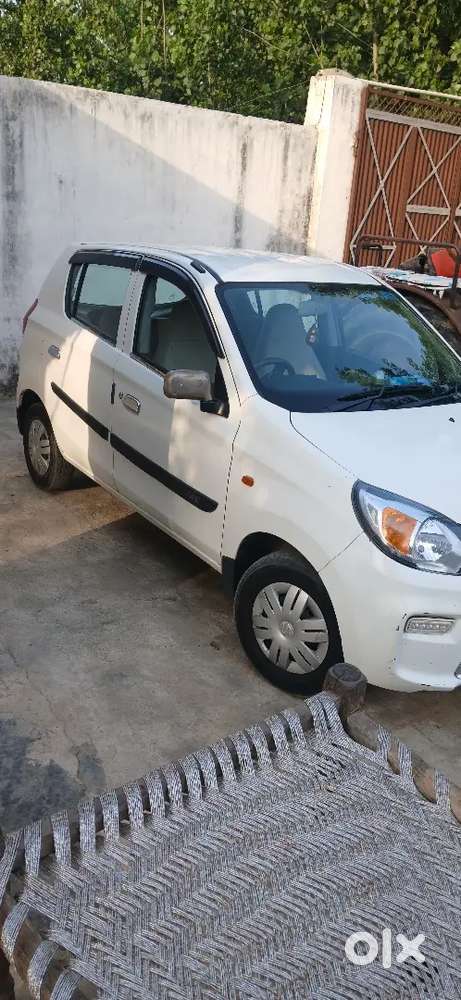 Alto Lxi Bs 6 Center Locking Rear Camera