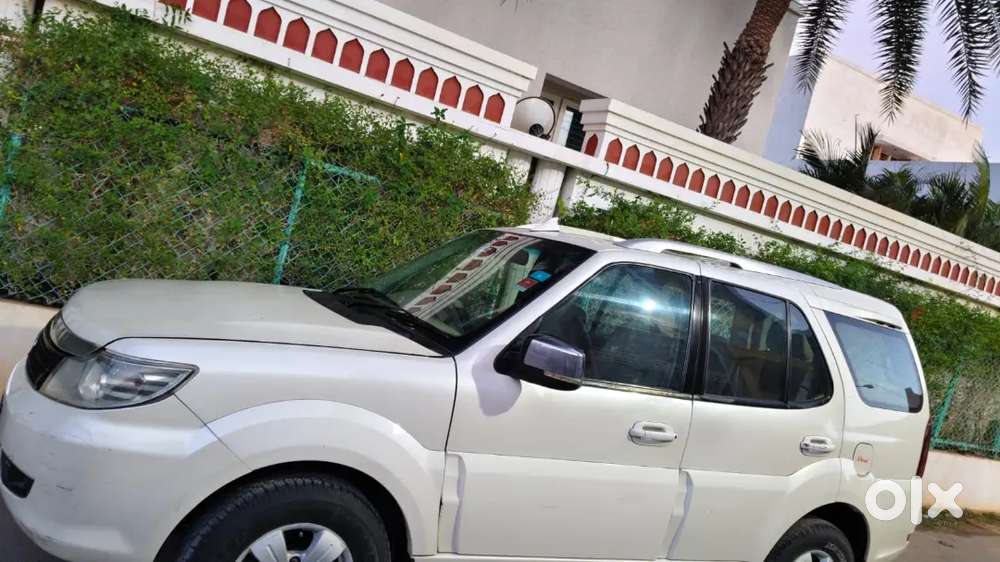 Tata Safari