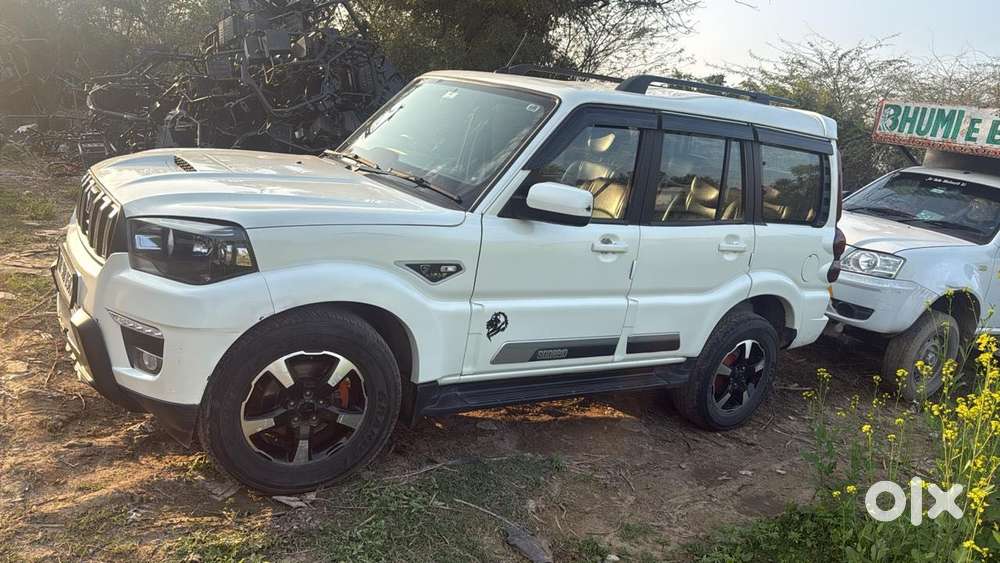 Mahindra Scorpio Classic 2.2 S 11 Mt 7 Cc, 2023, Diesel