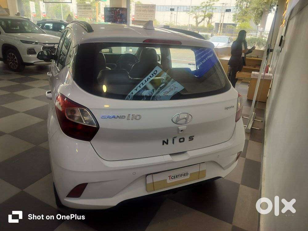 Hyundai Grand I10 Nios Sportz Amt 1.2 Kappa Vtvt, 2021, Petrol