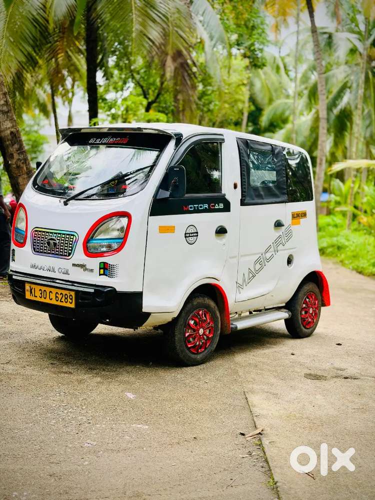 Tata Irics Taxi Auto