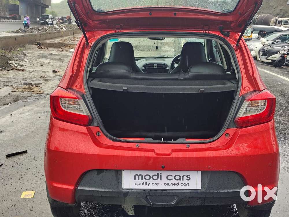 Tata Tiago 1.2 Revotron Xta, 2017, Petrol